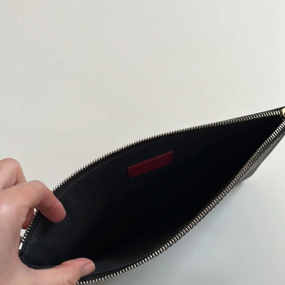 Salvatore Ferragamo Clutch Bag - Picture 6 of 8